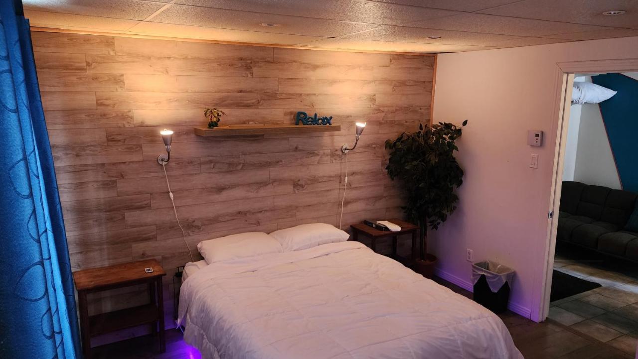 Petit Studio Tres Intime, Avec Spa Interieur Au Coeur De Shawinigan Eksteriør billede
